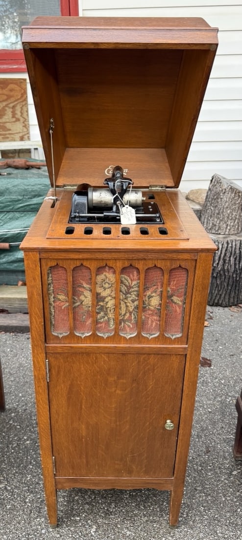 Edison Amberola 75 Cylinder Phonograph (1 of 1)