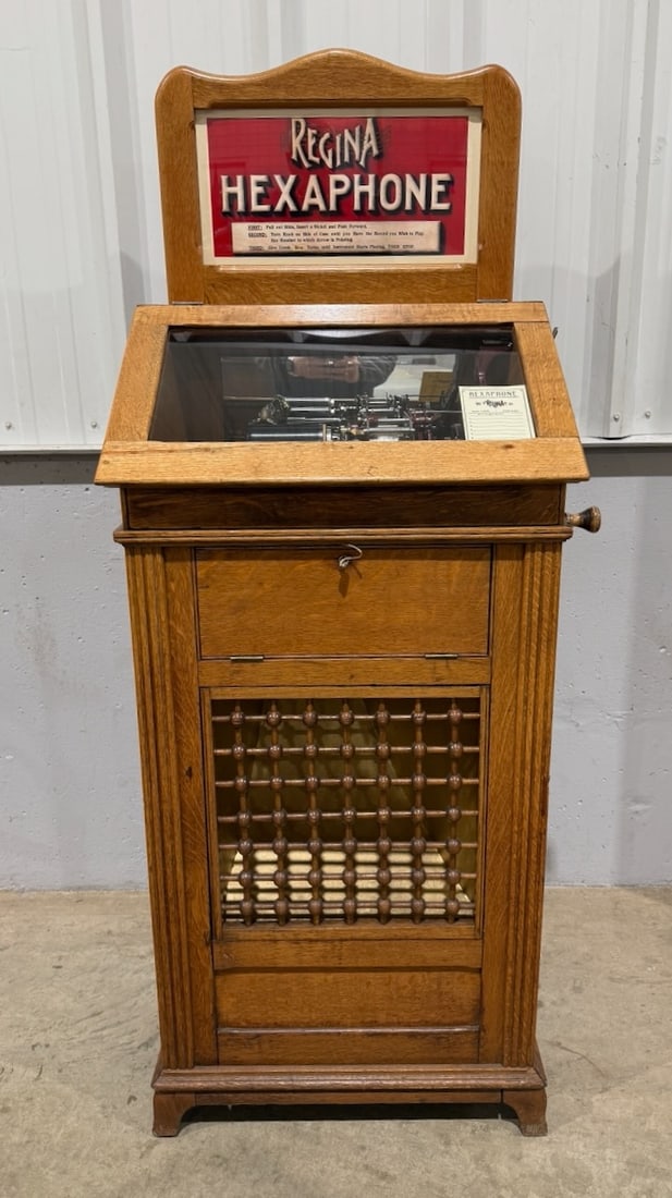 5¢ Regina Style 101 Cylinder Coin-Operated Hexaphone (1 of 9)