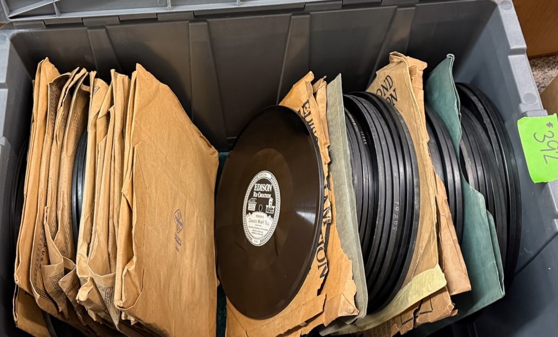 53 Edison Diamond Disc Records (1 of 1)