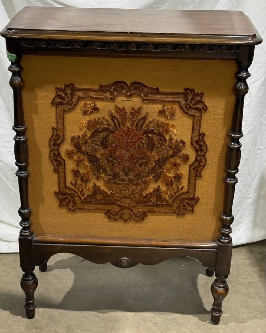 1928 RCA Model 106 Loud Speaker (1 of 3)