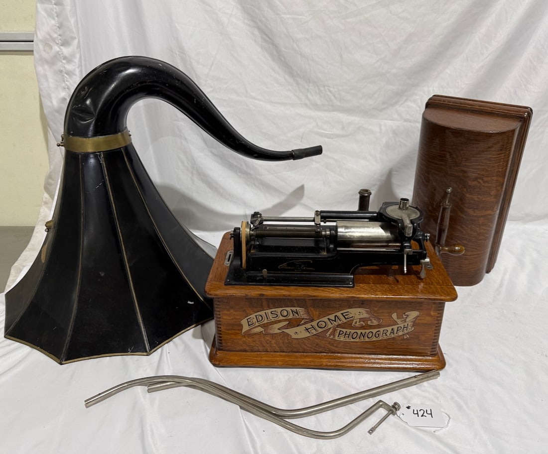 Edison Home Cylinder Phonograph (1 of 3)