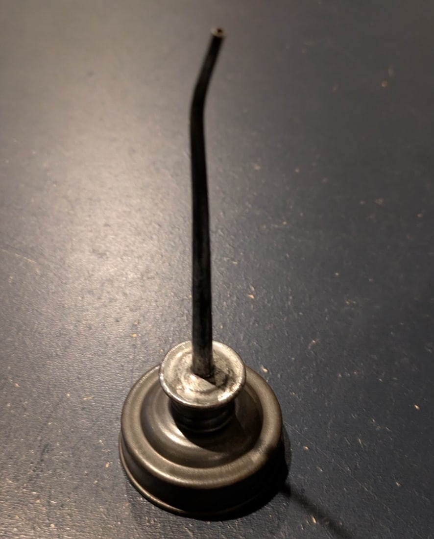 Edison Diamond Oil Can (1 of 2)