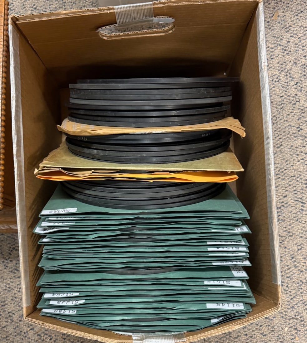 44 Edison Diamond Disc Records: One lot