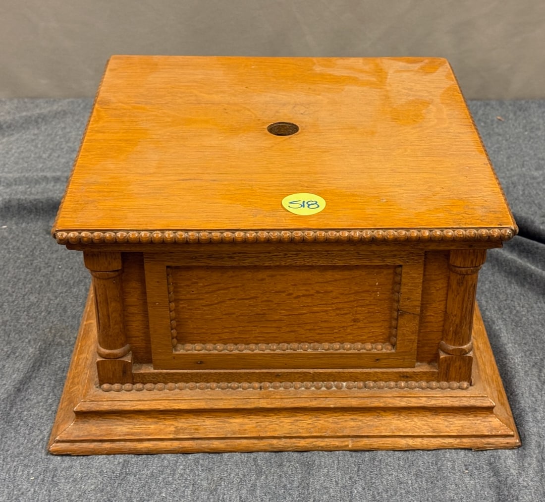 Talkophone Phonograph Case (1 of 2)