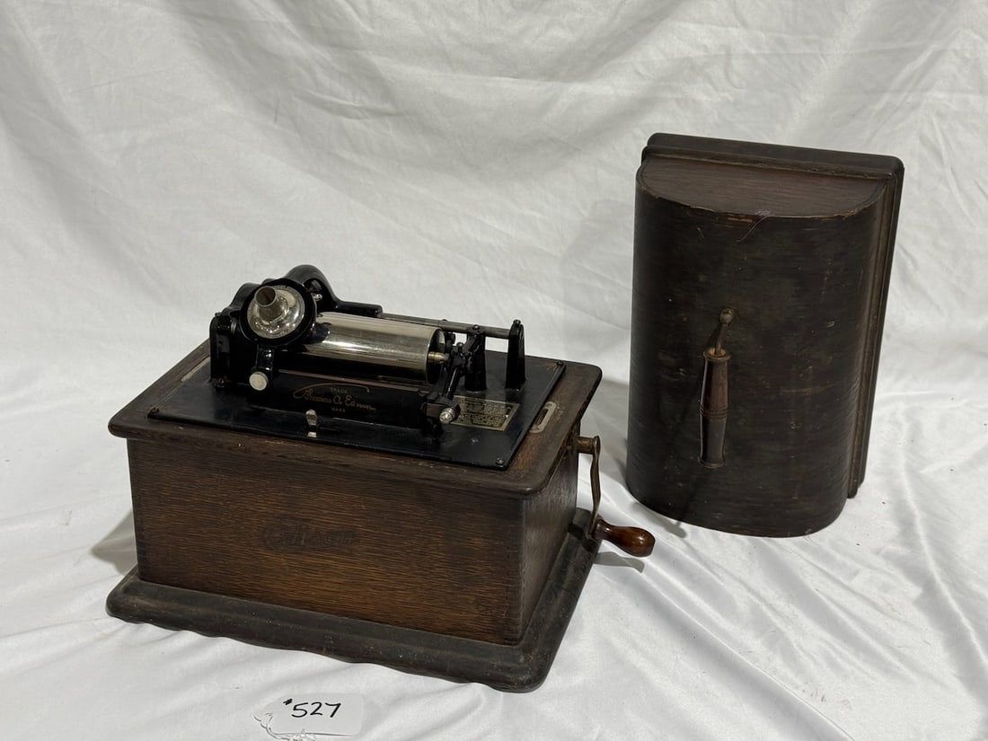 Edison Standard Cylinder Phonograph: C reproducer and crank. SN-S350171