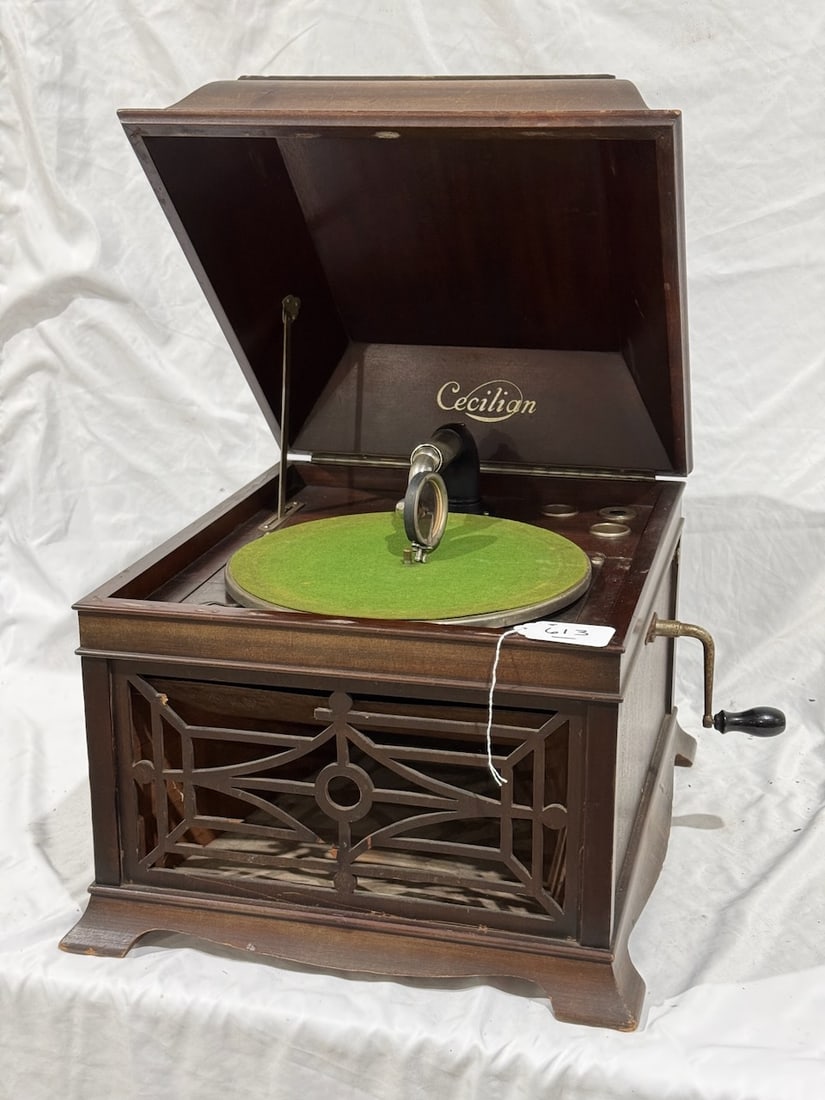 Cecilian Table Top Disc Phonograph (1 of 3)