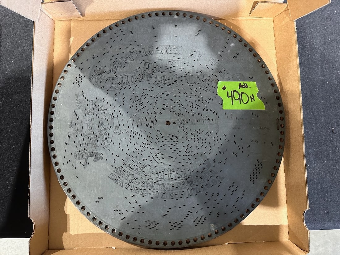 11 Regina 15-1/2" Music Discs: One Lot