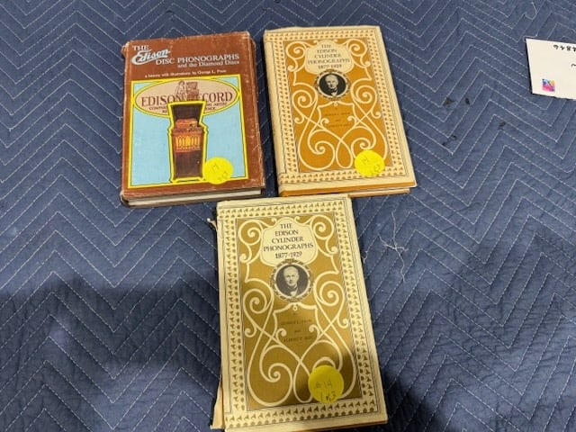 Reference Books (1 of 1)