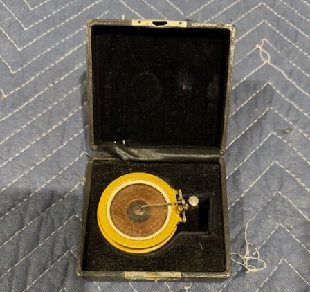 Victor Exhibition Reproducer: Gold in Padded Case