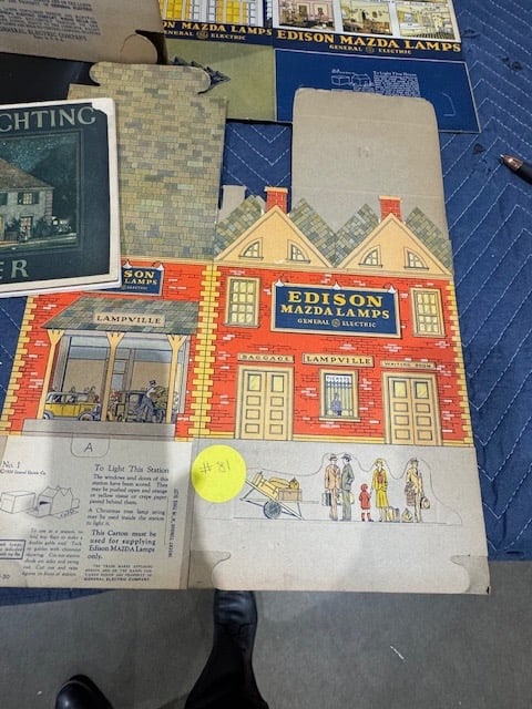 5 Edison Store Displays - 5