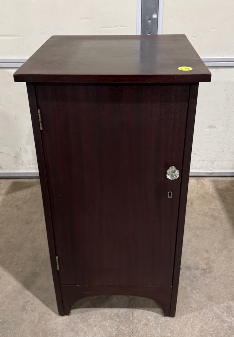 Mahogany Single Door Disc Record Cabinet (1 of 2)