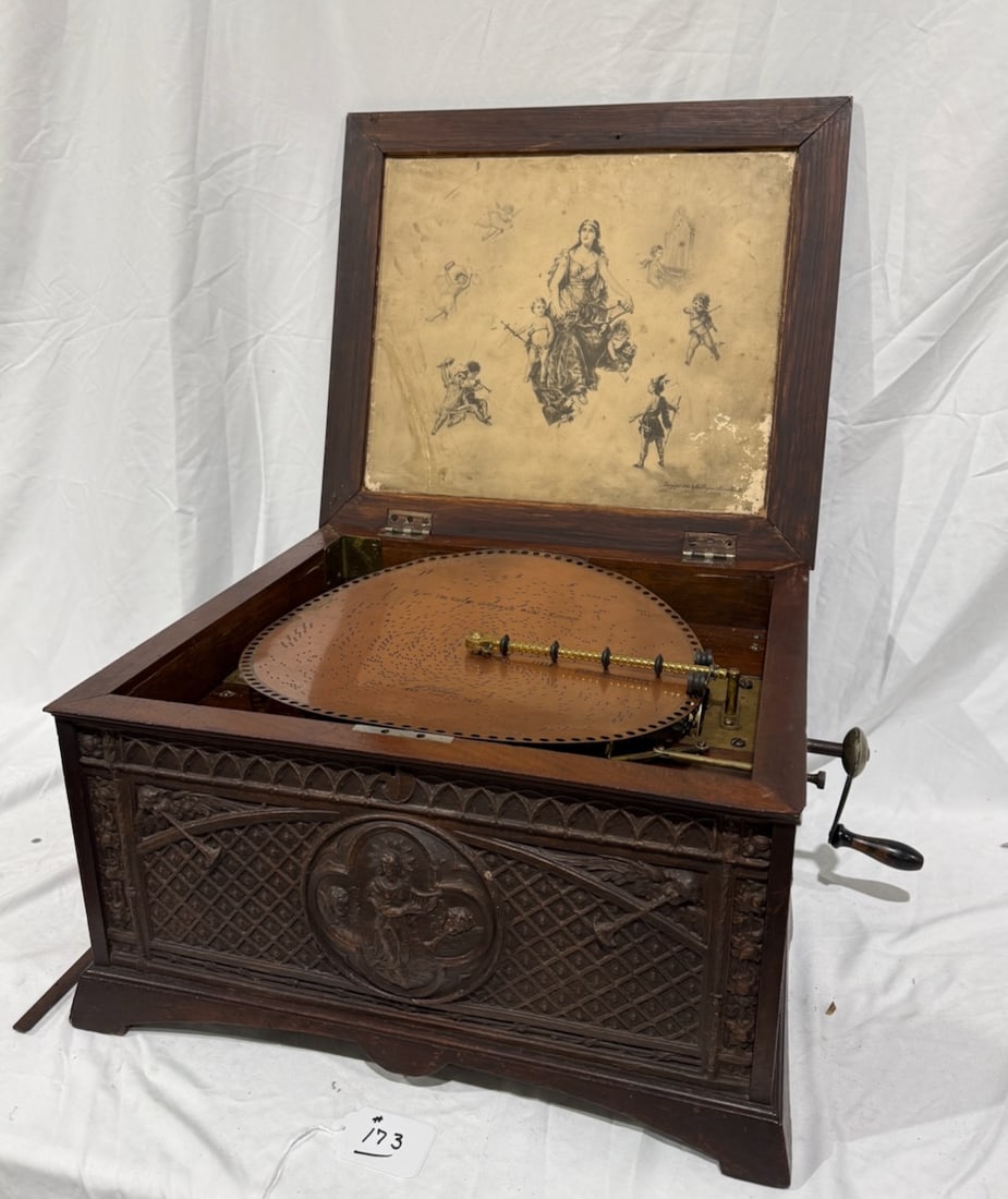 Regina 15-1/2" Style 9 Disc Music Box (1 of 6)