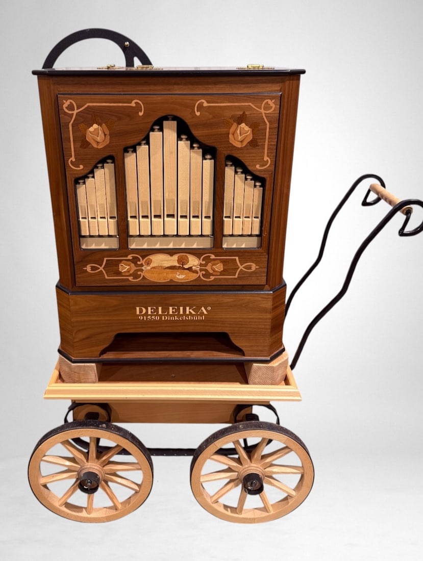 Deleika NT26/44 Street Organ with Cart (1 of 7)