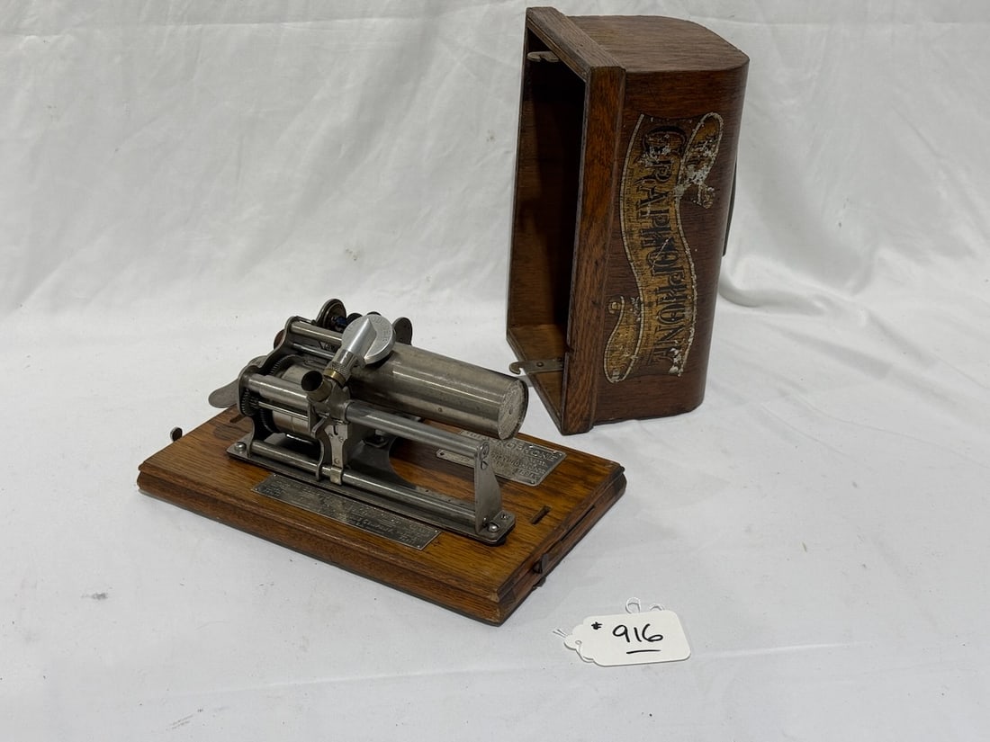 Columbia B Cylinder Phonograph: pressed key, reproducer and cover.