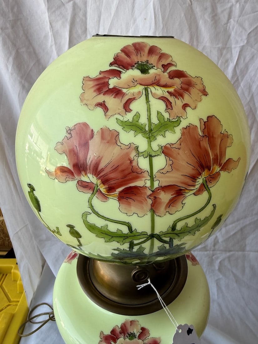 Excellent GWTW Lamp - 2
