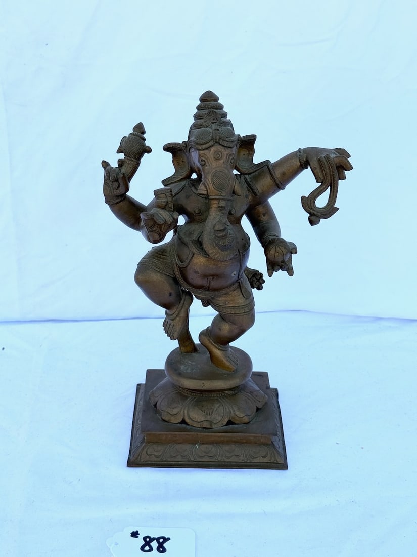 Brass Statue of Dancing Ganesha (1 of 3)