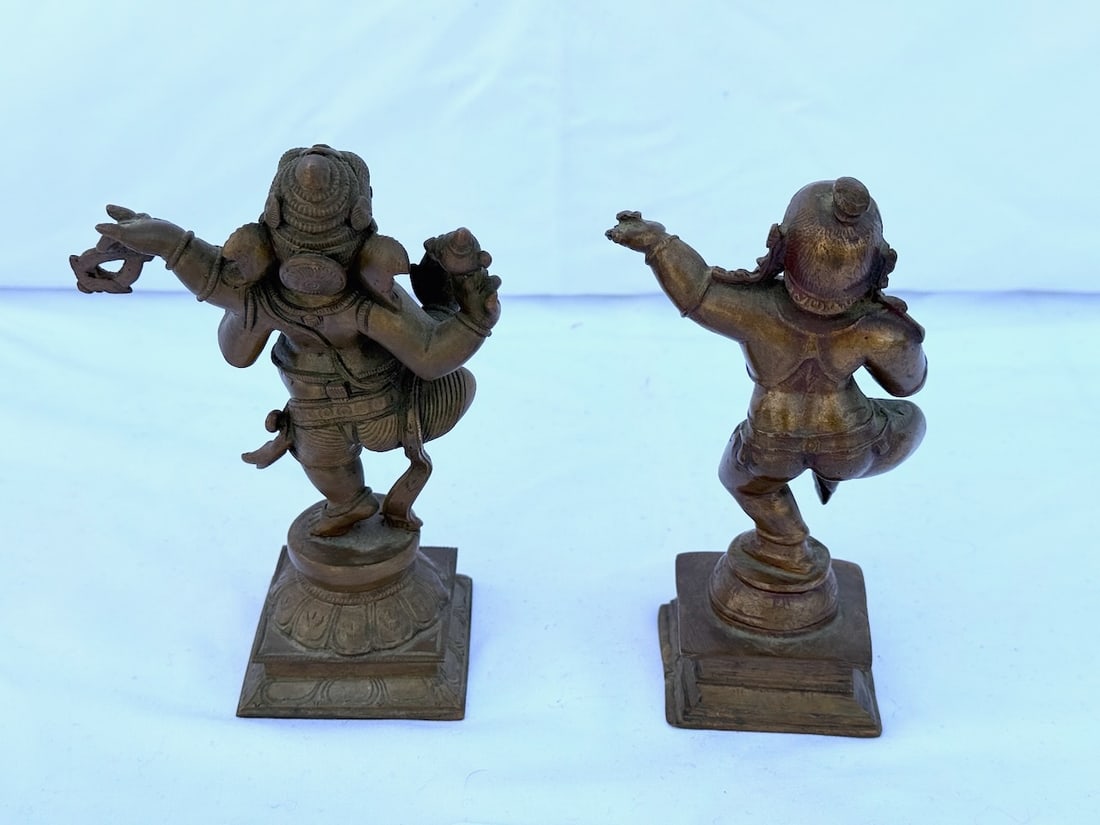 2 Bronze Statues - 3