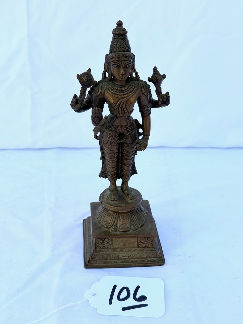 Bronze Statue of Lord Vishnu: Hindu Deity; 9" x 3"