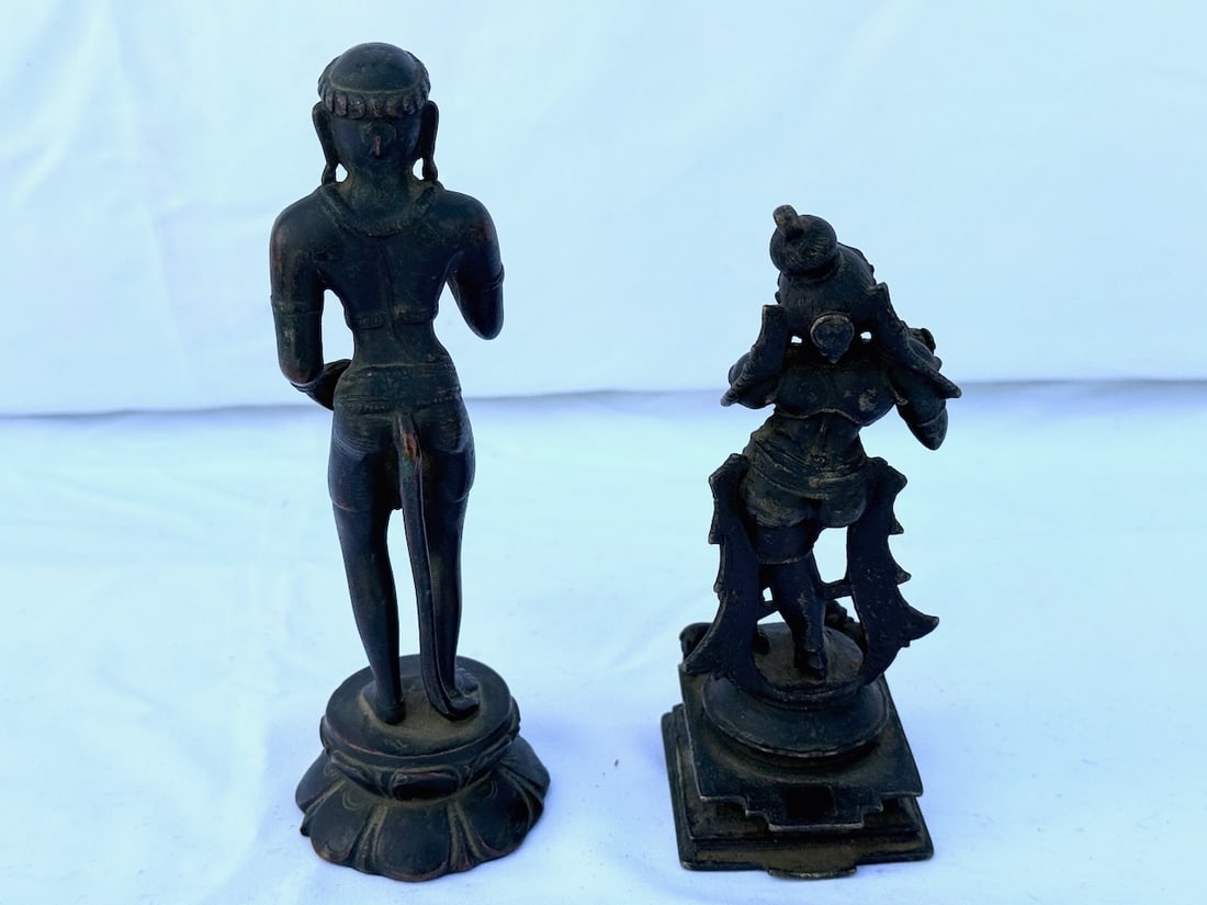 2 Bronze Statues - 2