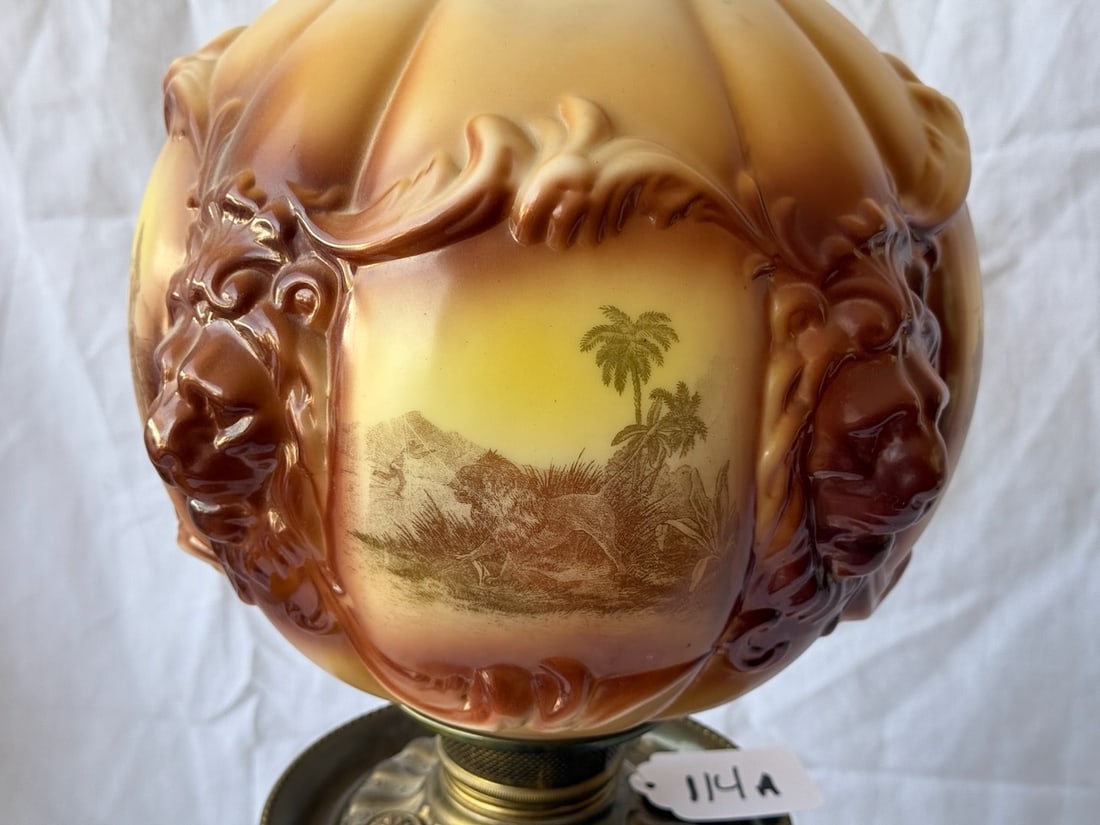 Excellent Decorated GWTW Lamp - 3