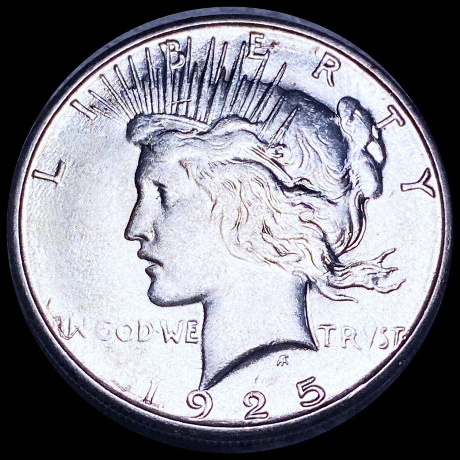 1925-S Silver Peace Dollar NEARLY UNCIRCULATED (1 of 2)