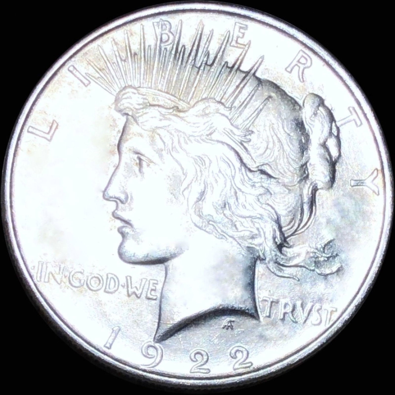 1922-D Silver Peace Dollar CLOSELY UNC (1 of 2)