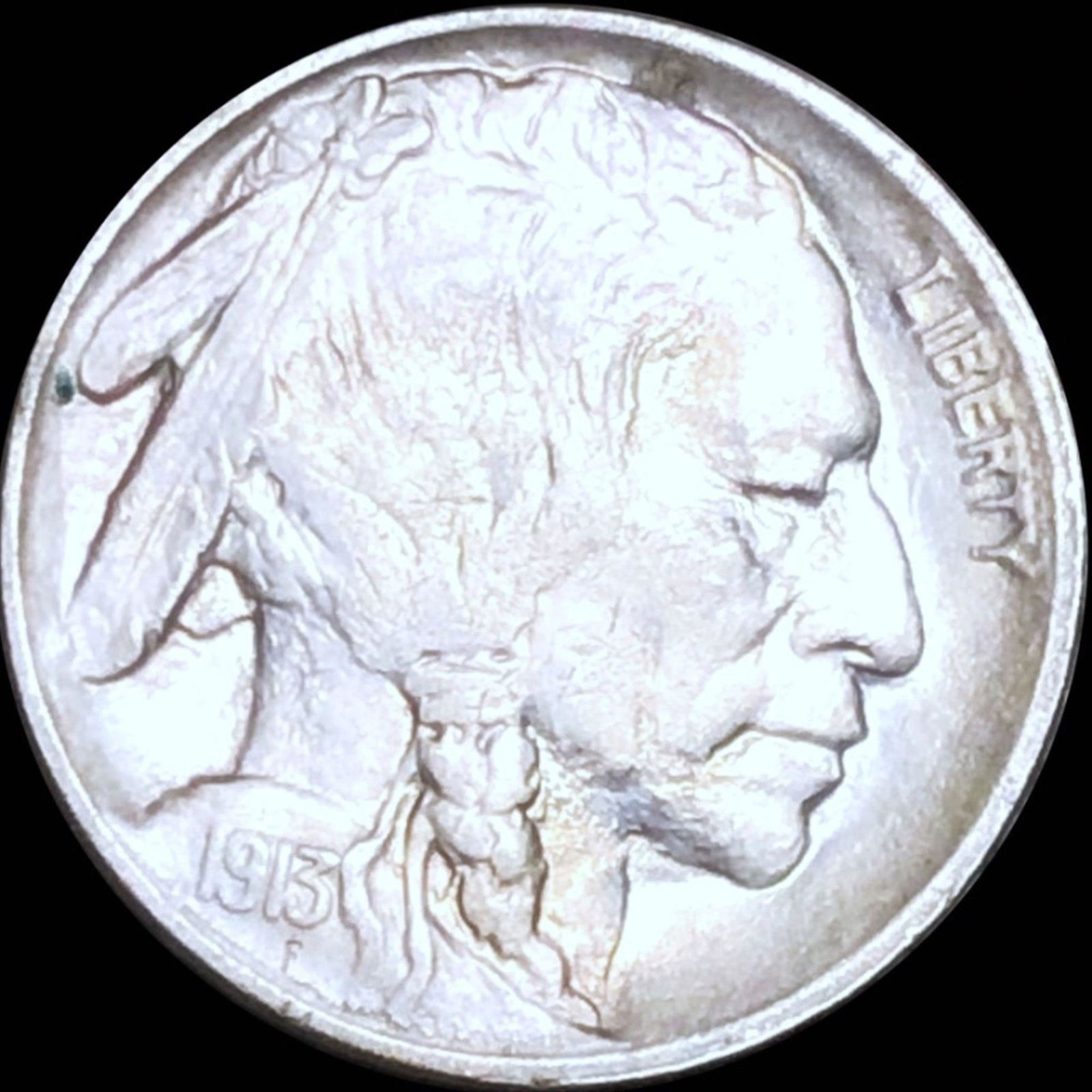 1913 Type 2 Buffalo Head Nickel LIGHTLY CIRCULATED (1 of 2)