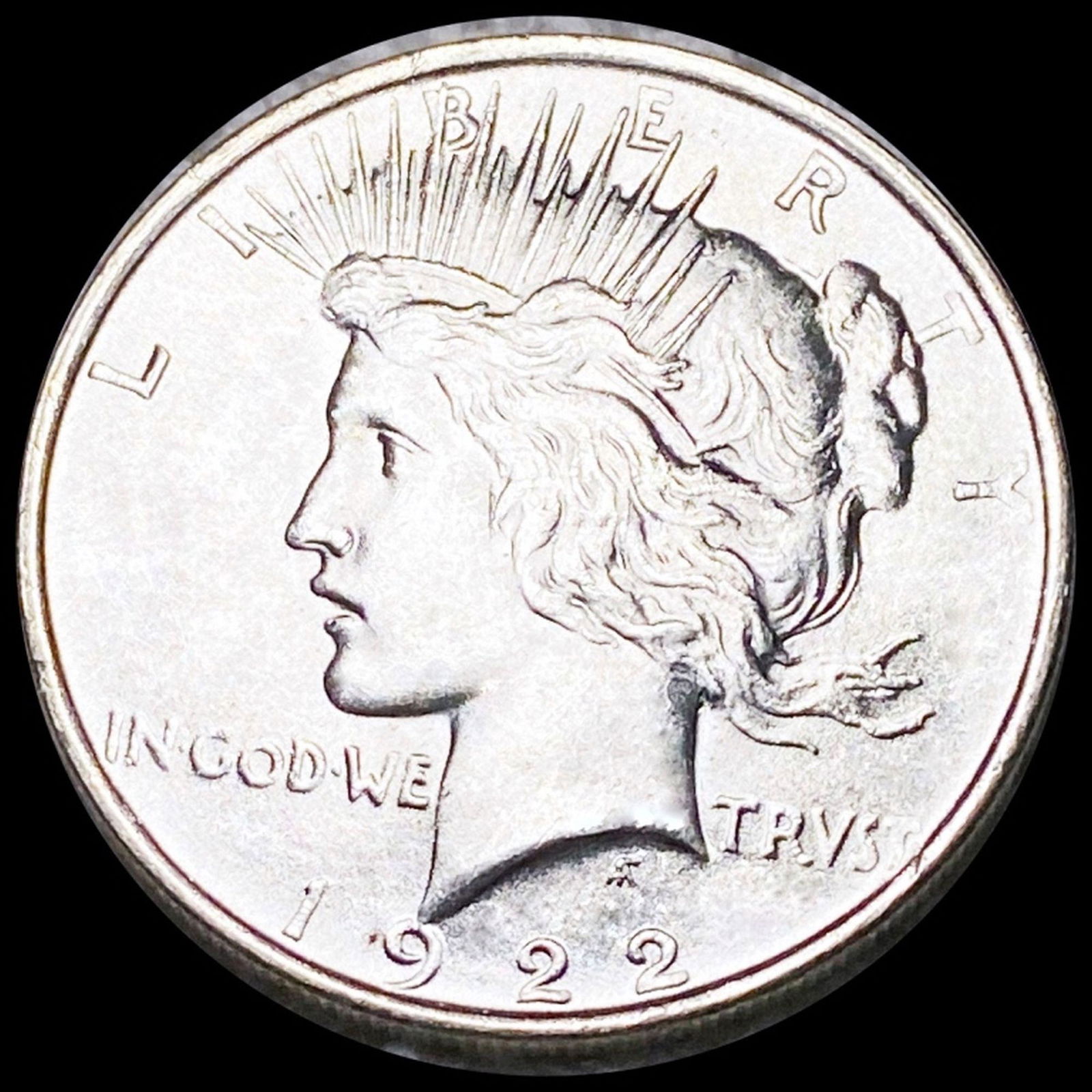 1922 Silver Peace Dollar UNCIRCULATED (1 of 2)