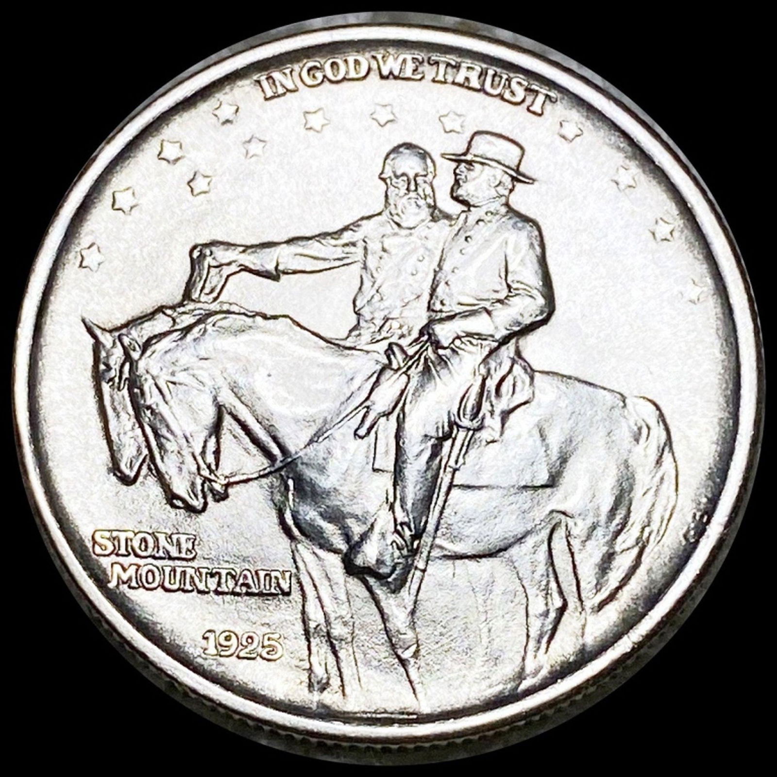 1925 Stone Mountain Half Dollar UNCIRCULATED (1 of 2)