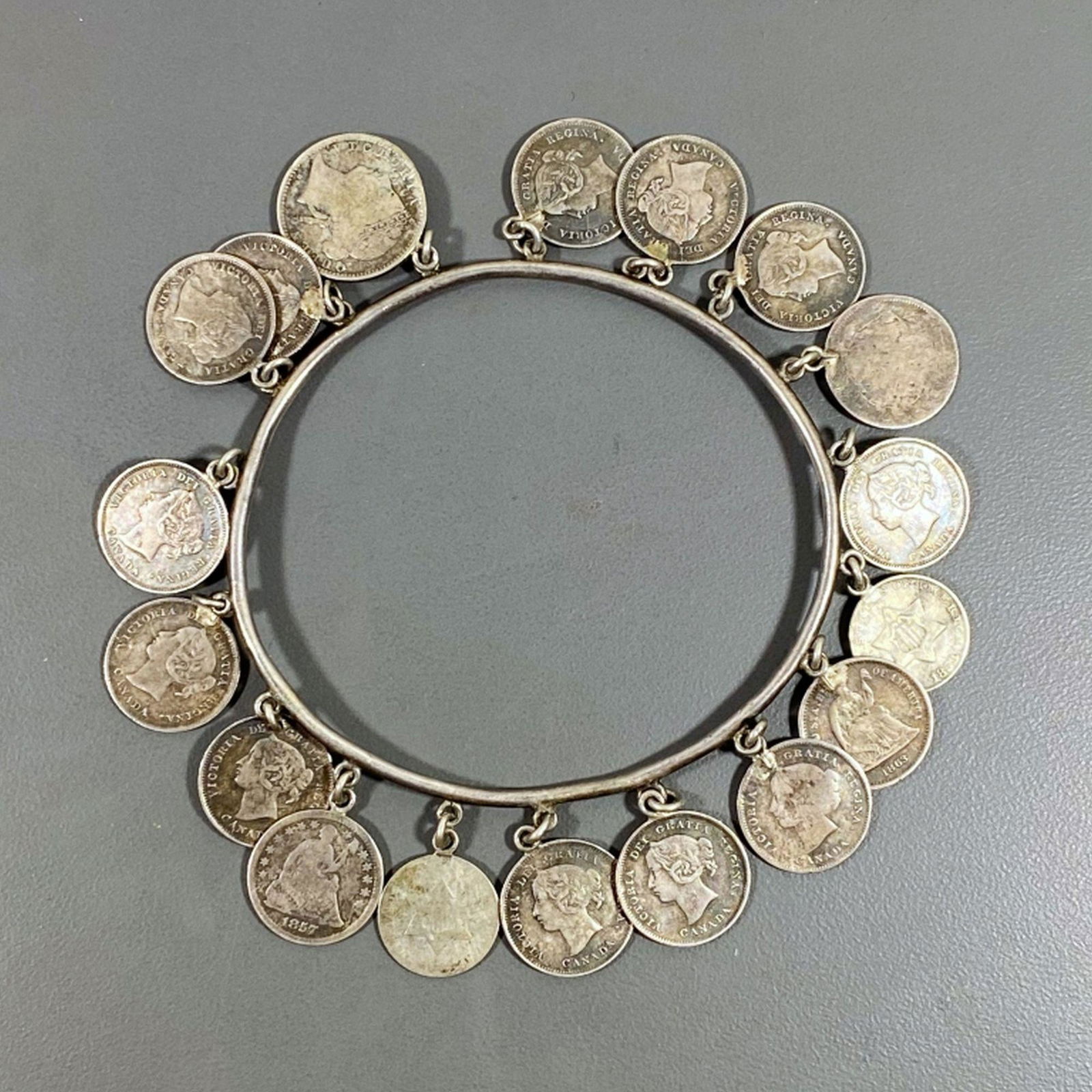 Silver Dime Sized Coin Bracelet HIGH END (1 of 2)