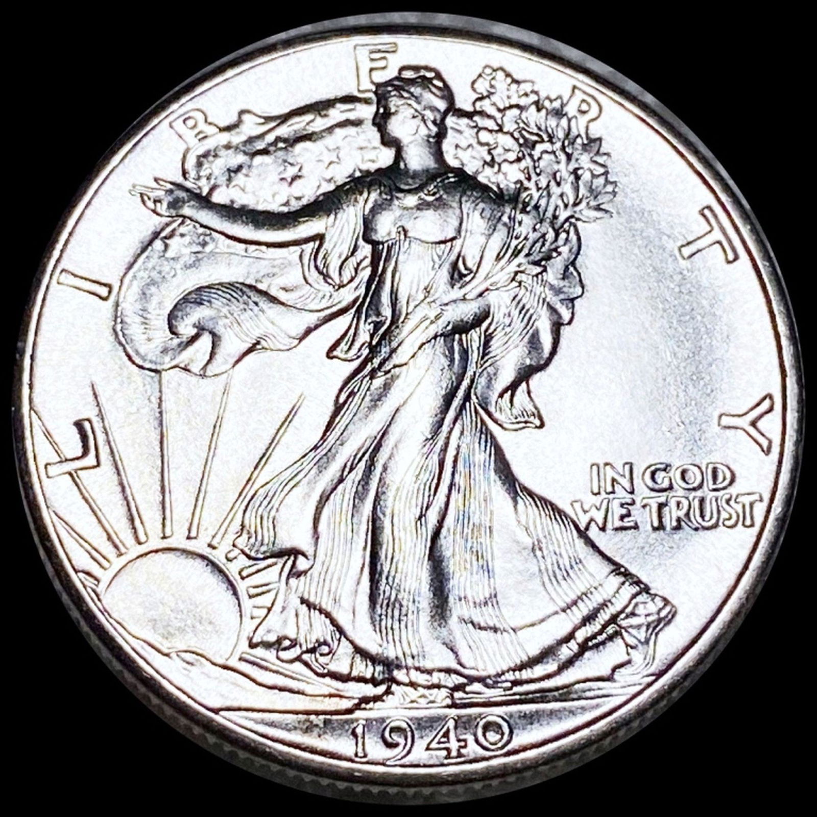 1940 Walking Half Dollar UNCIRCULATED (1 of 2)