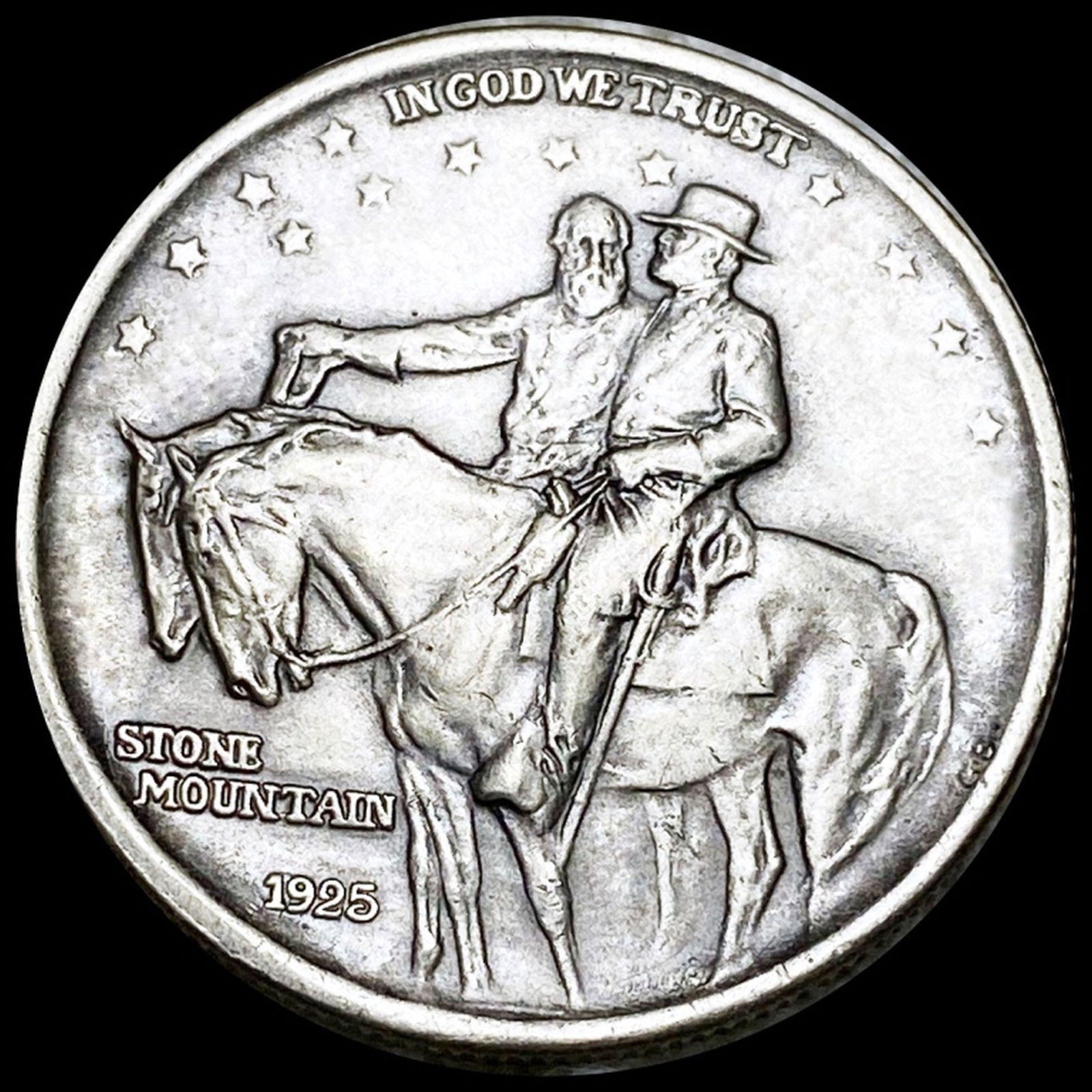 1925 Stone Mountain Half Dollar CLOSELY UNC (1 of 2)