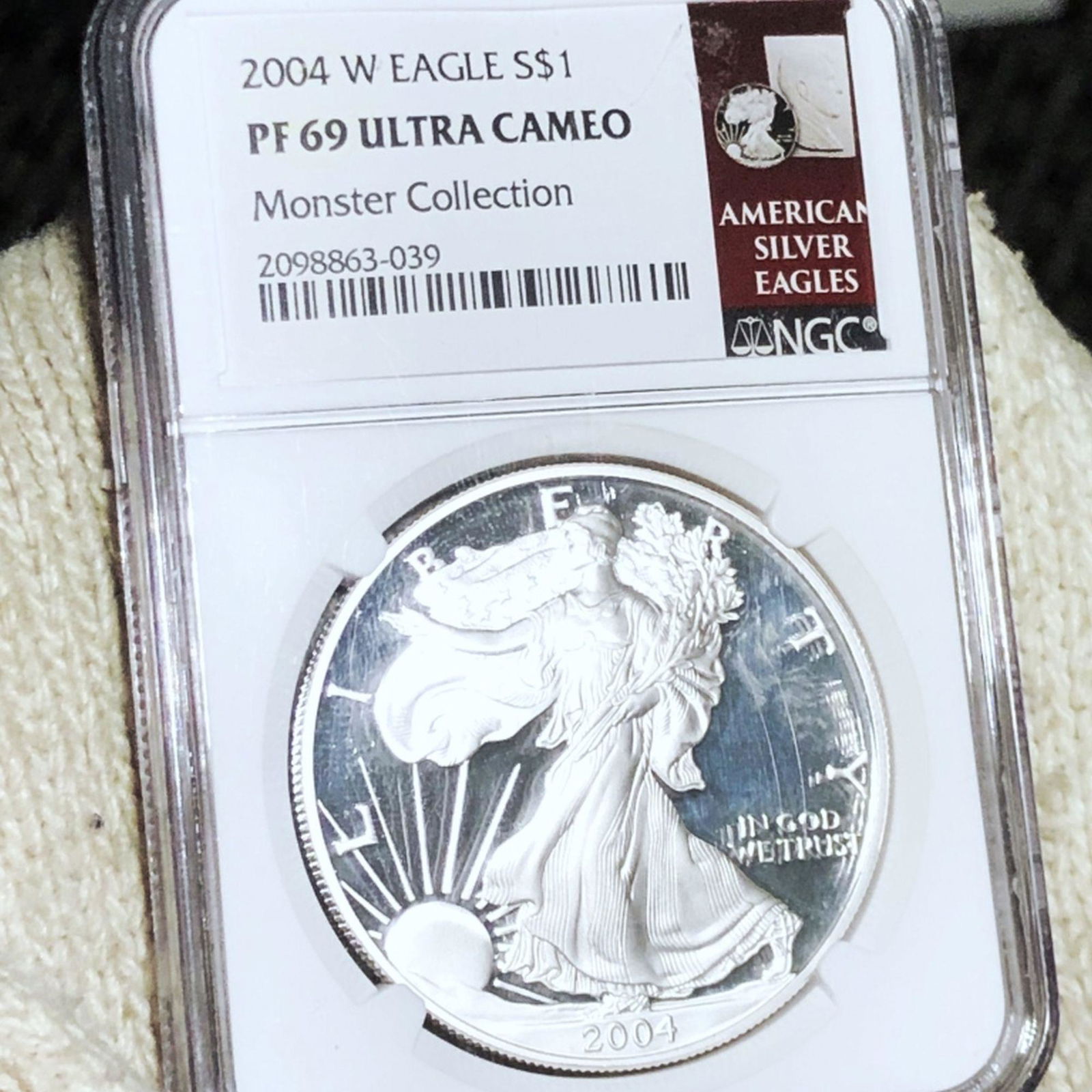 2004-W American Silver Eagle NGC - PF69ULTCAMEO (1 of 2)