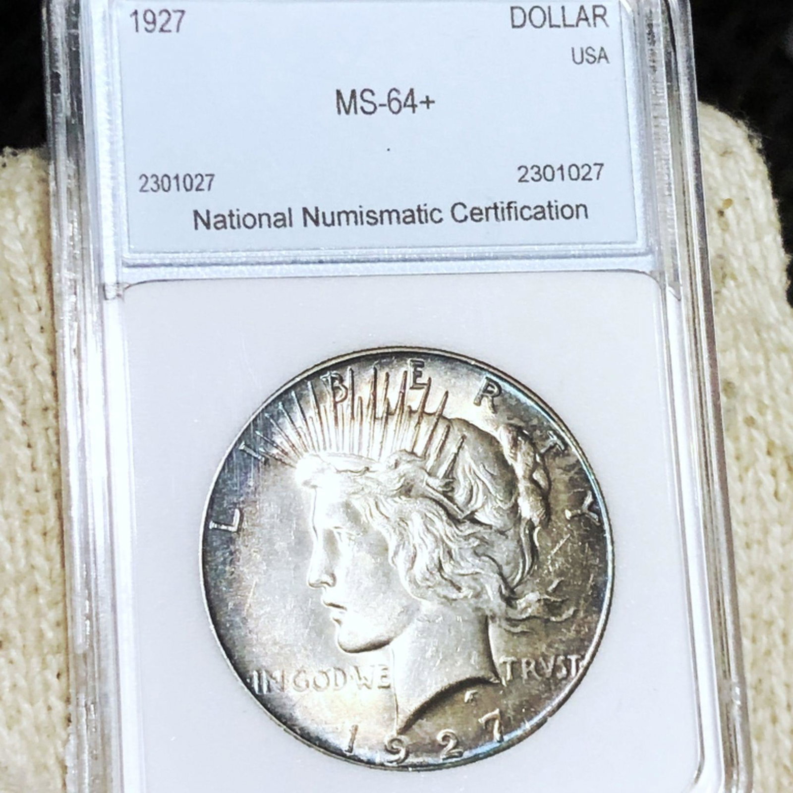 1927 Silver Peace Dollar NNC - MS64+ (1 of 2)