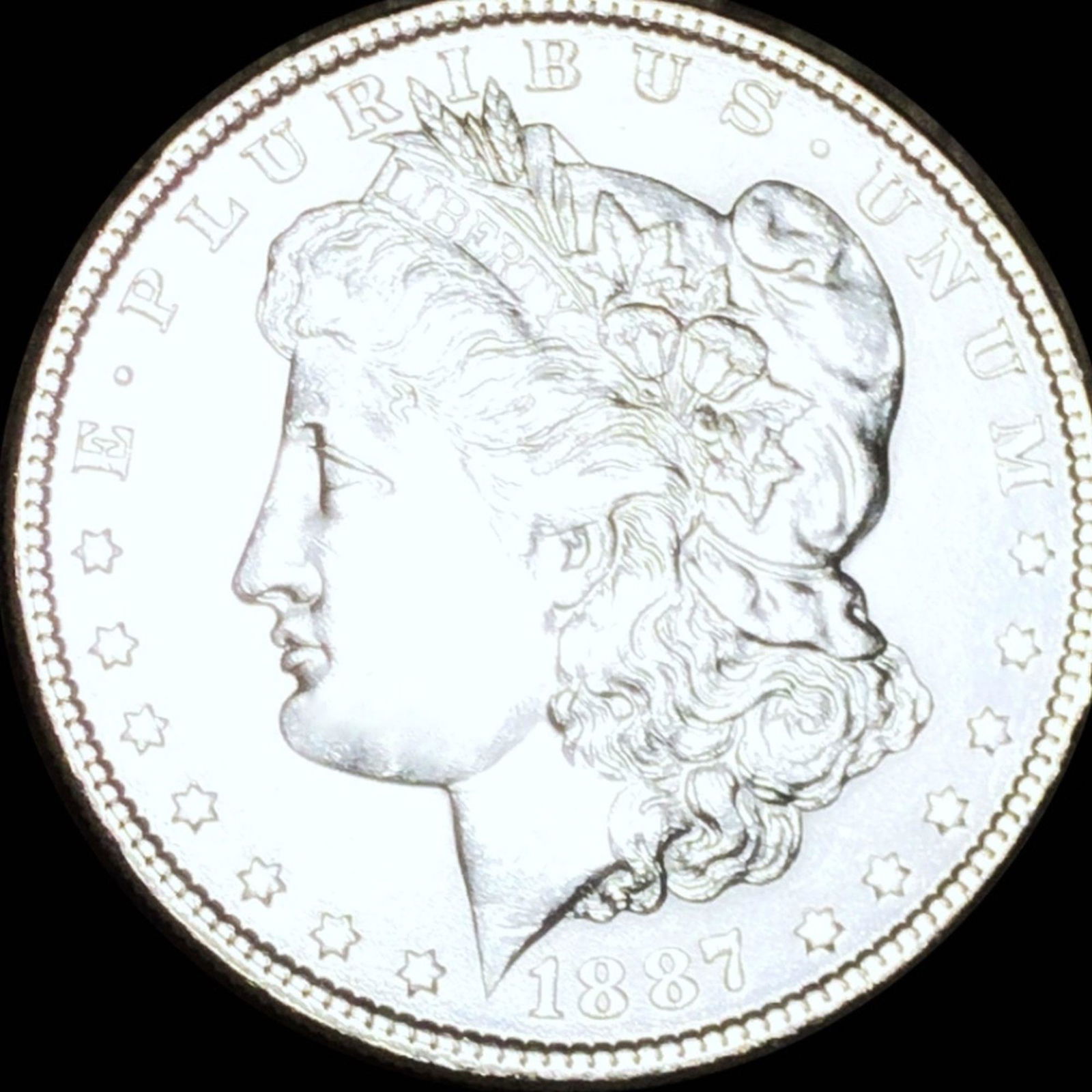 1887 Morgan Silver Dollar UNCIRCULATED (1 of 2)