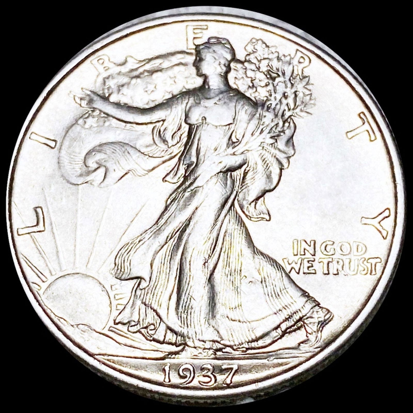 1937 Walking Half Dollar NEARLY UNCIRCULATED (1 of 2)