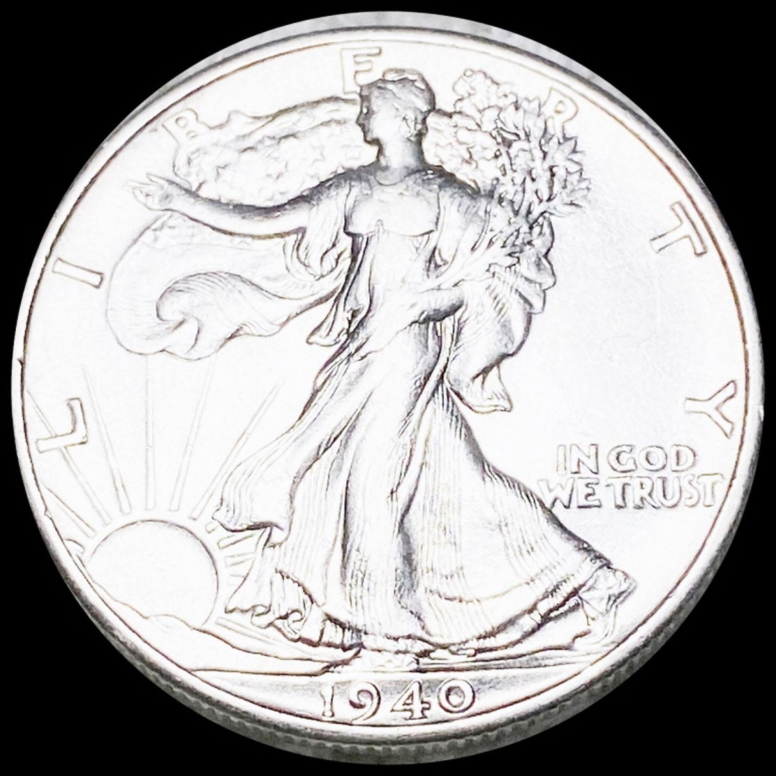 1940 Walking Half Dollar NEARLY UNCIRCULATED (1 of 2)