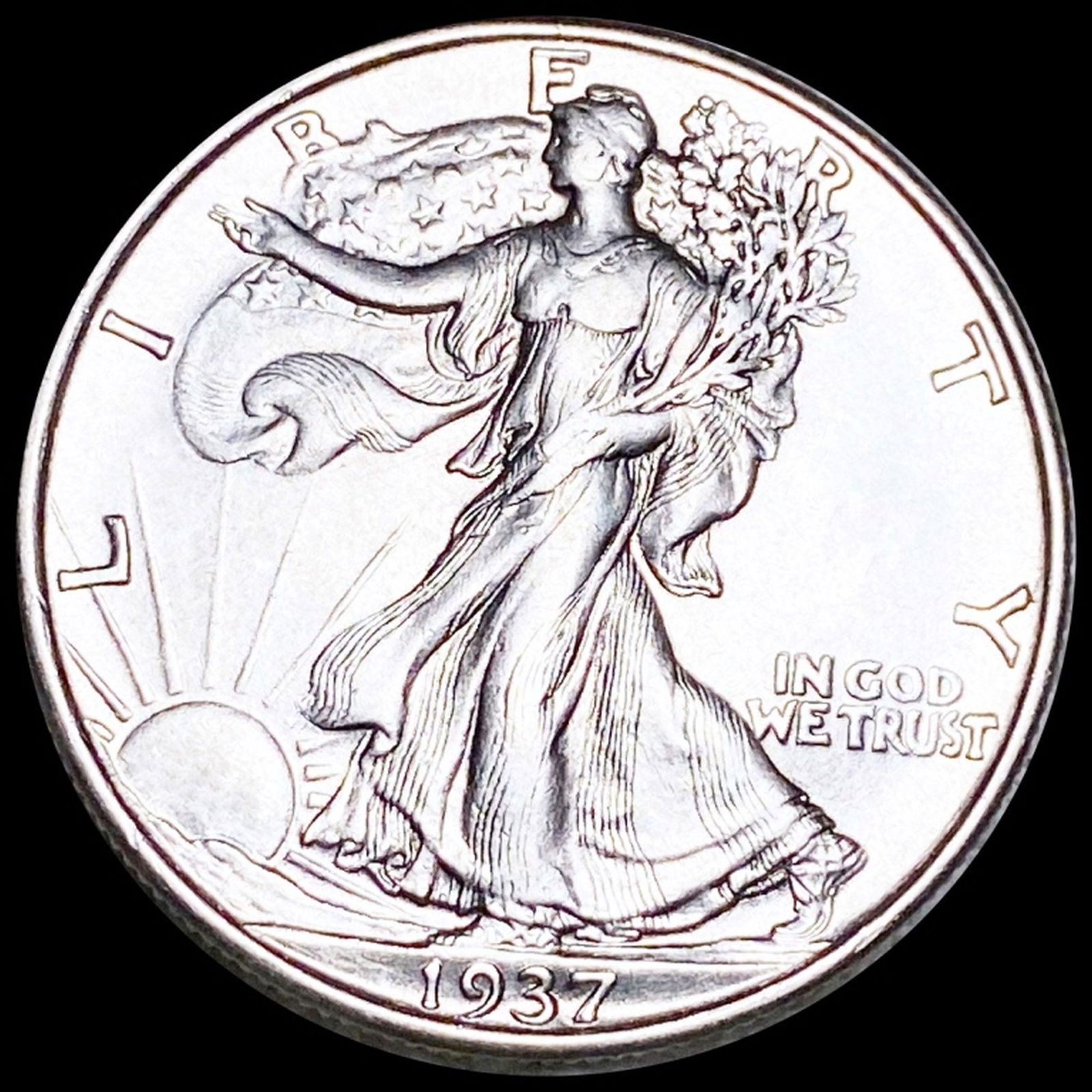 1937 Walking Half Dollar CLOSELY UNCIRCULATED (1 of 2)