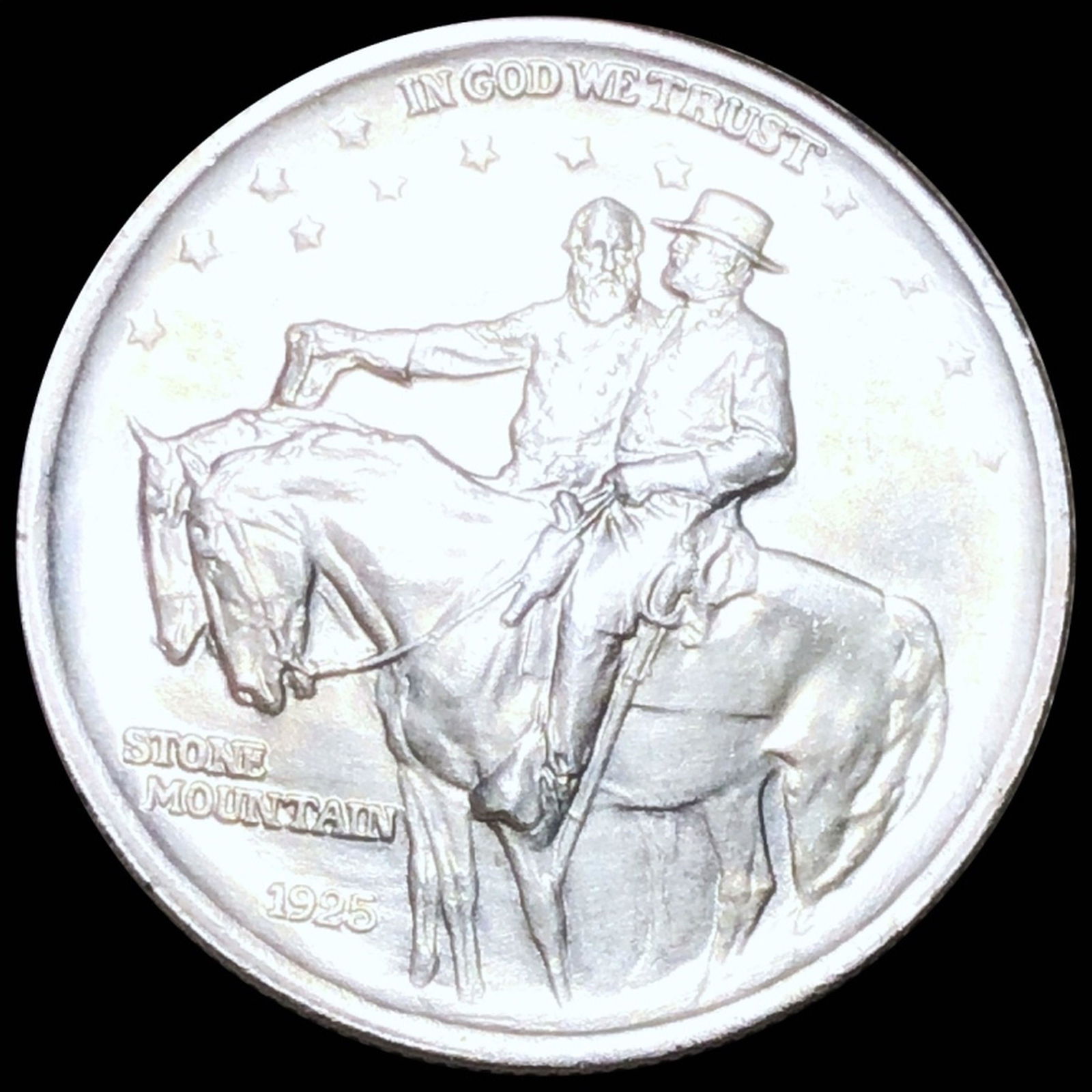 1925 Stone Mountain Half  Dollar UNCIRCULATED (1 of 2)