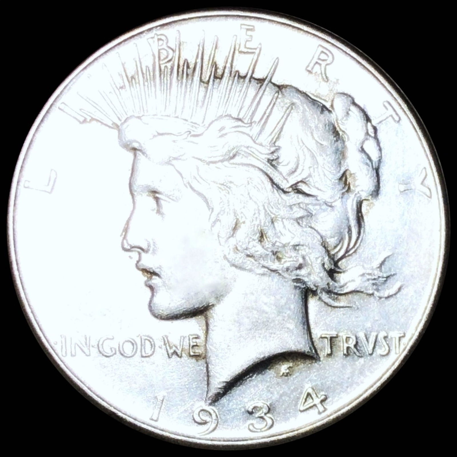 1934 Silver Peace Dollar CLOSELY UNCIRCULATED (1 of 2)