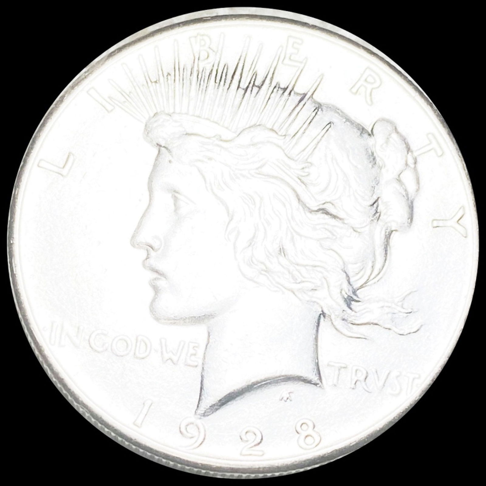 1928 Silver Peace Dollar CLOSELY UNC (1 of 2)