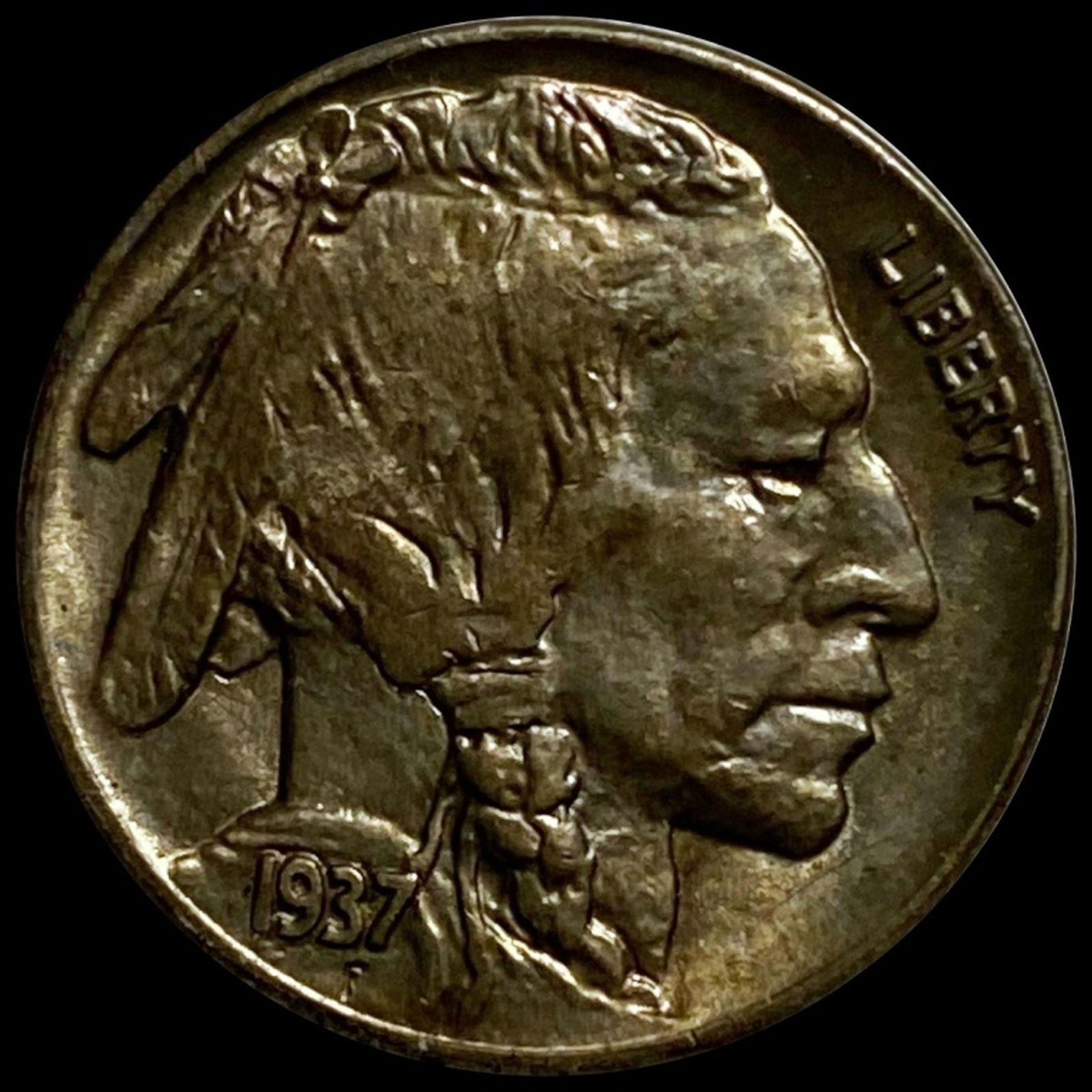 1937 Buffalo Head Nickel UNCIRCULATED (1 of 2)