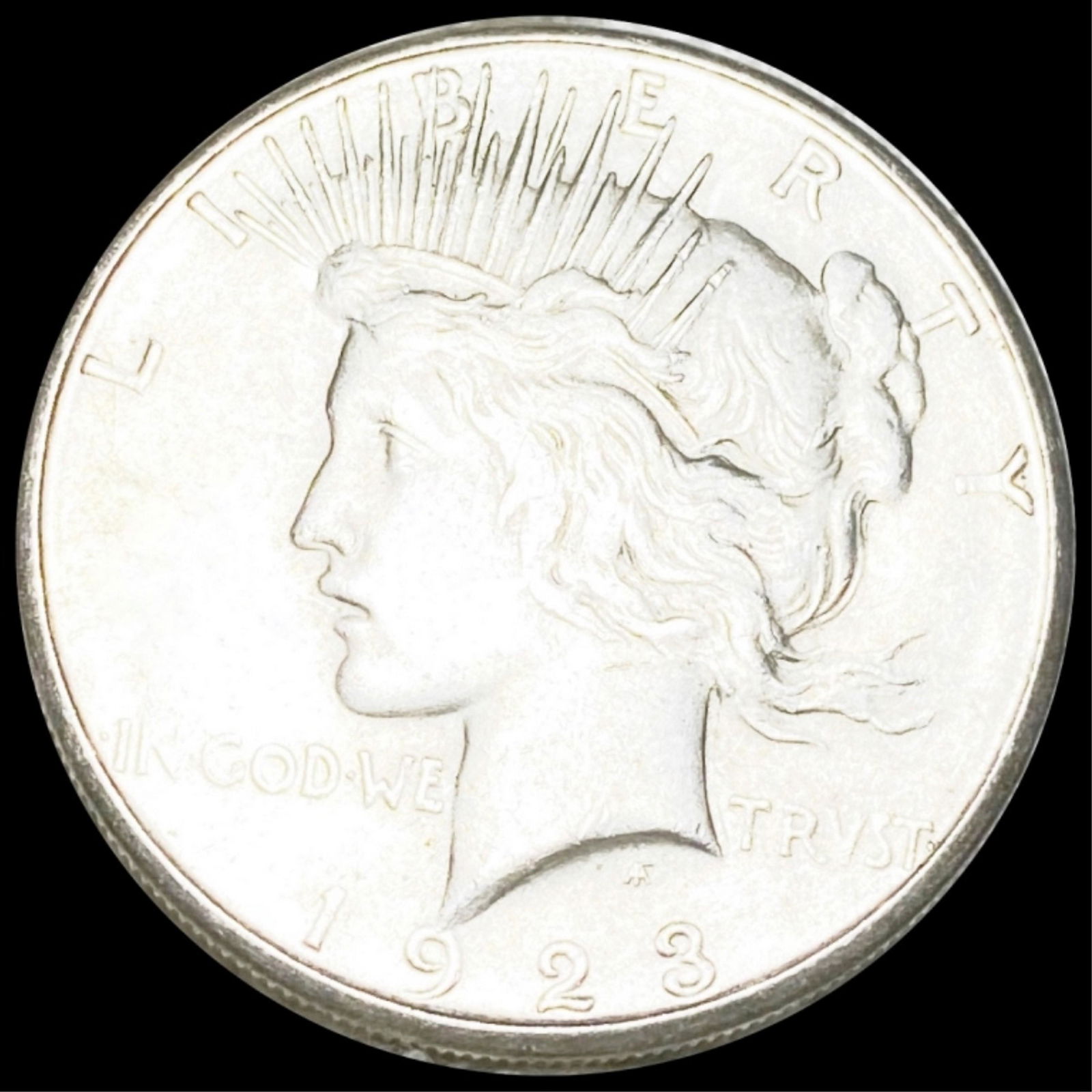 1923-S Silver Peace Dollar CLOSELY UNCIRCULATED (1 of 2)