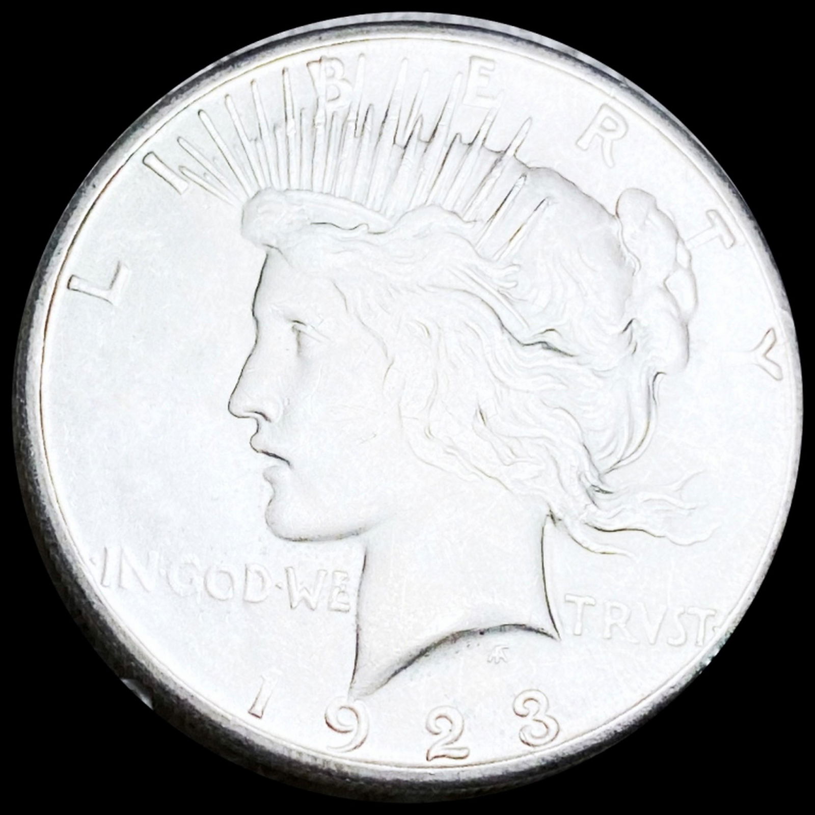 1923-S Silver Peace Dollar CLOSELY UNCIRCULATED (1 of 2)