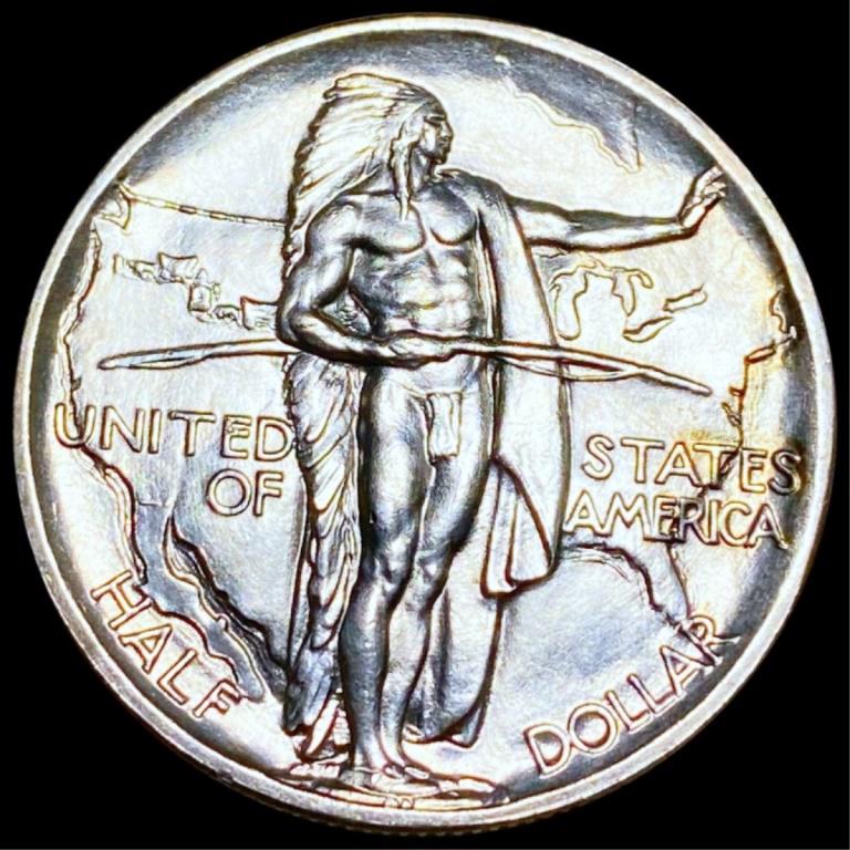 1936 Oregon Trail Half Dollar UNCIRCULATED (1 of 2)