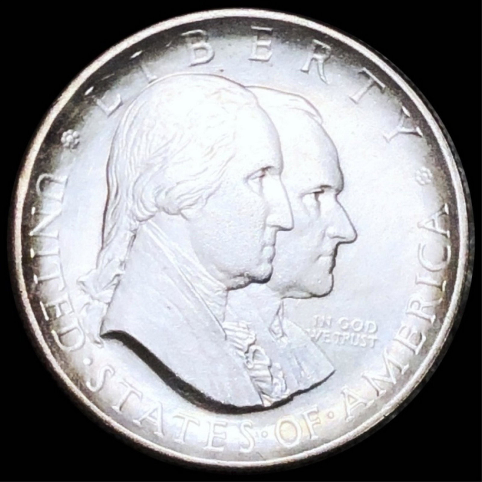 1926 Sesquicentennial Half Dollar UNCIRCULATED (1 of 2)