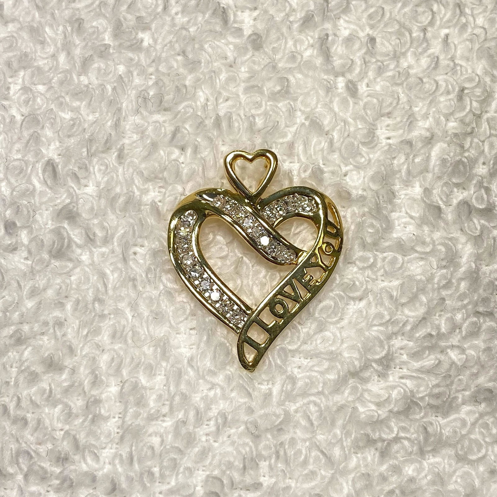 10KT Gold 'I Love You' Heart Pendant w Diamond: 10KT Gold 'I Love You' Heart Pendant w Diamond