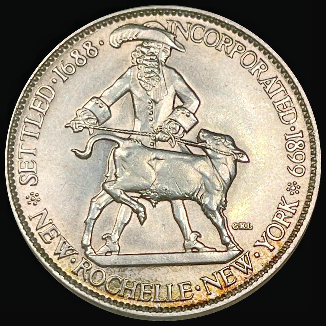 1938 New Rochelle Half Dollar UNCIRCULATED (1 of 2)