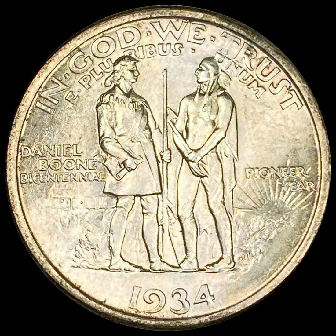 1934 Boone Half Dollar UNCIRCULATED (1 of 2)