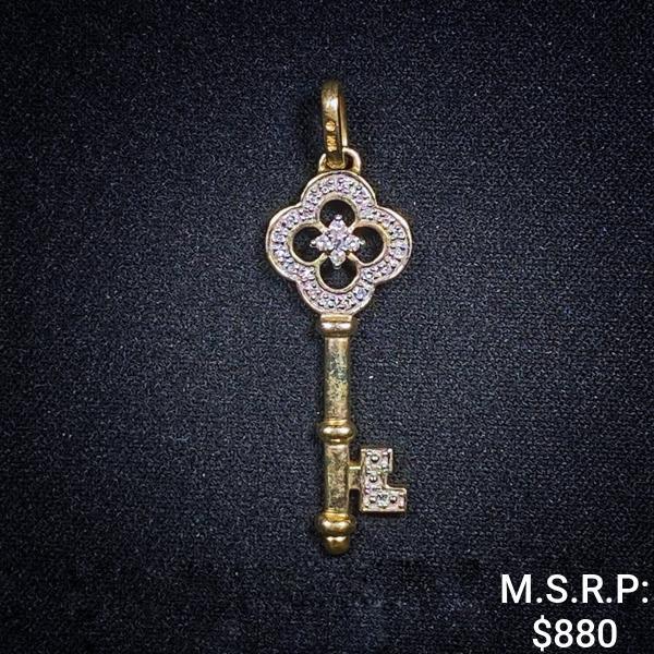 1.5 DWT 10 KT Gold Key Pendant w/ Dimd Lining: 1.5 DWT 10 KT Gold Key Pendant w/ Dimd Lining